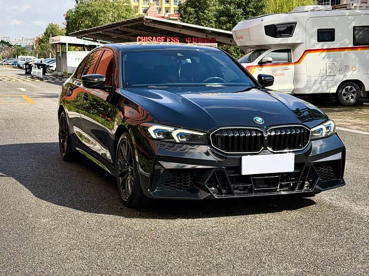 Фото 3 - BMW 3 Series