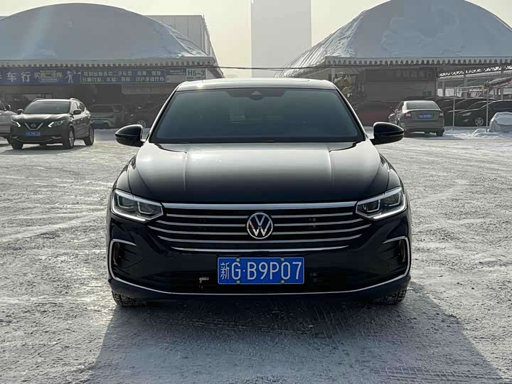 Фото 2 - Volkswagen Lavida