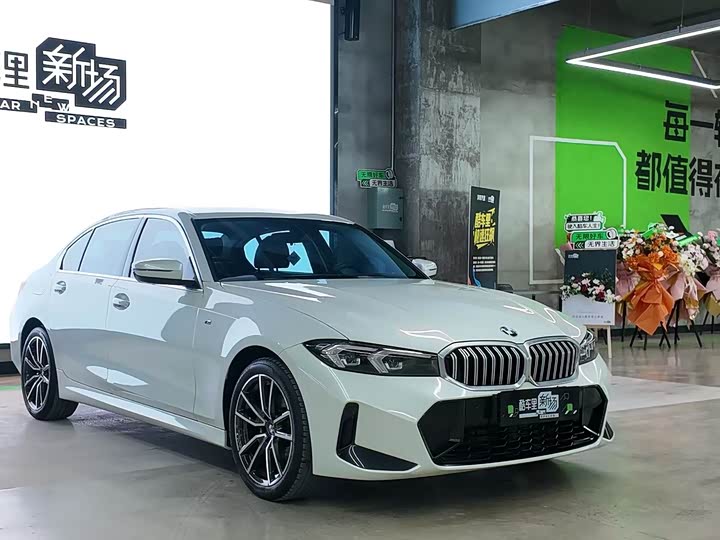 Фото 3 - BMW 3 Series