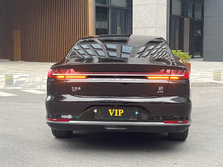 Фото 6 - BYD Han