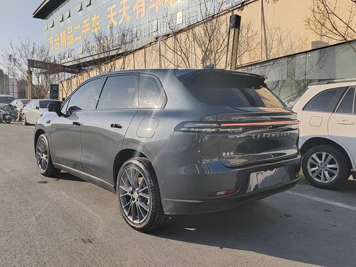 Фото 2 - Leapmotor C10