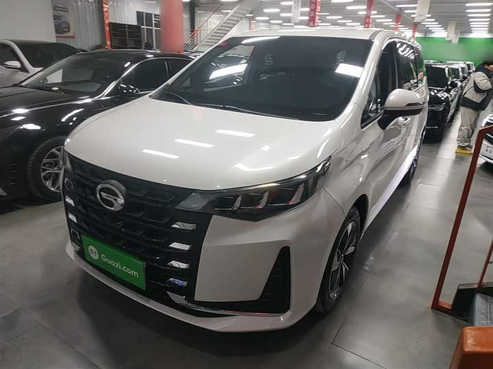 Фото 1 - GAC Trumpchi M6