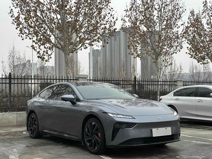 Фото 3 - Dongfeng Yipai eπ 007