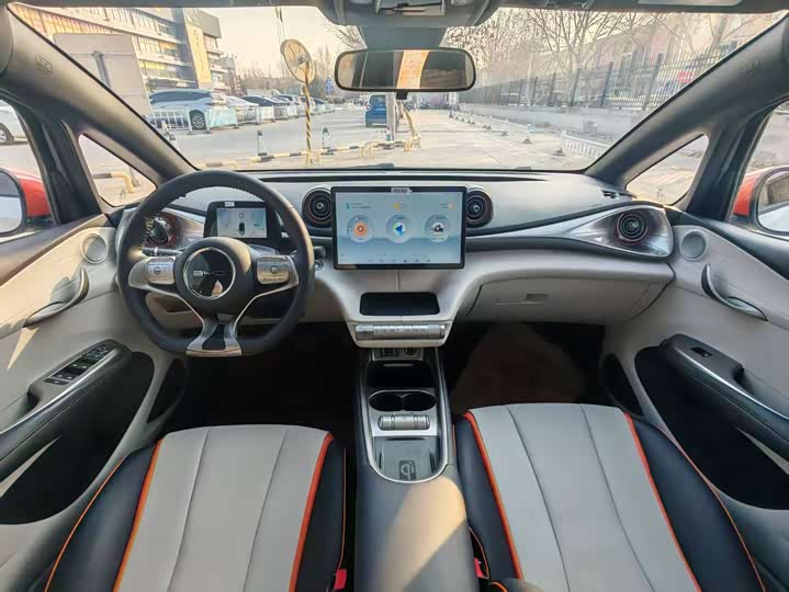 Фото 4 - BYD Dolphin