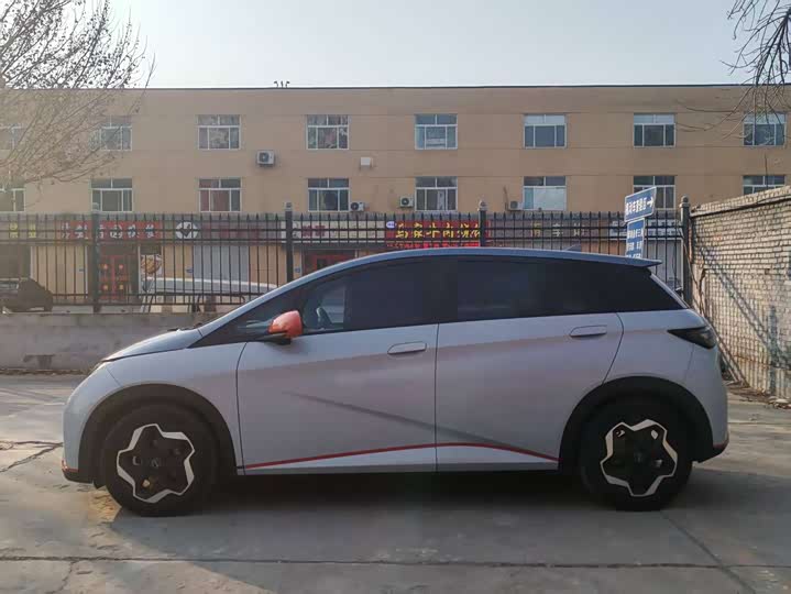 Фото 8 - BYD Dolphin