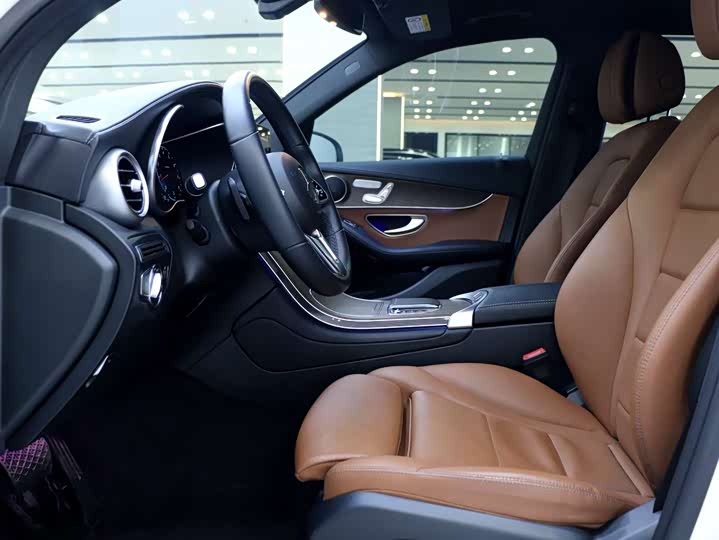 Фото 7 - Mercedes-Benz GLC-Class