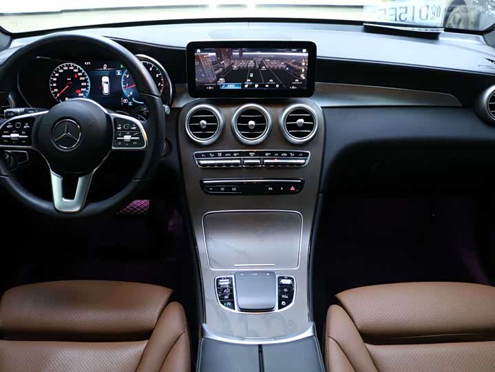 Фото 9 - Mercedes-Benz GLC-Class