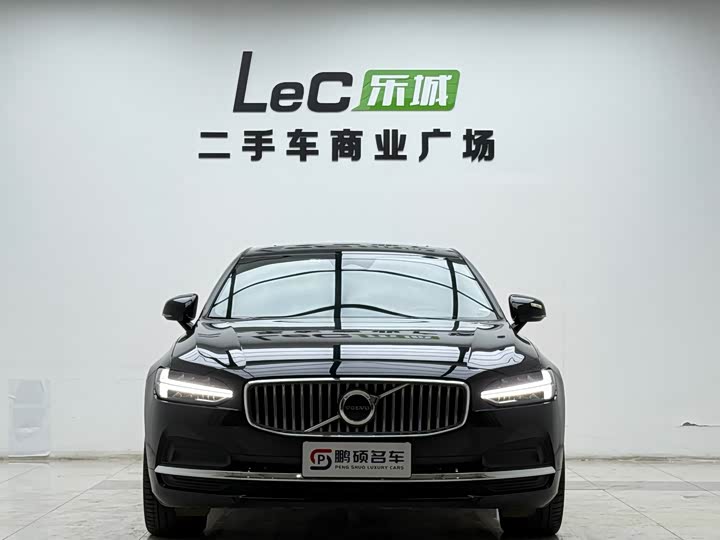 Фото 2 - Volvo S90