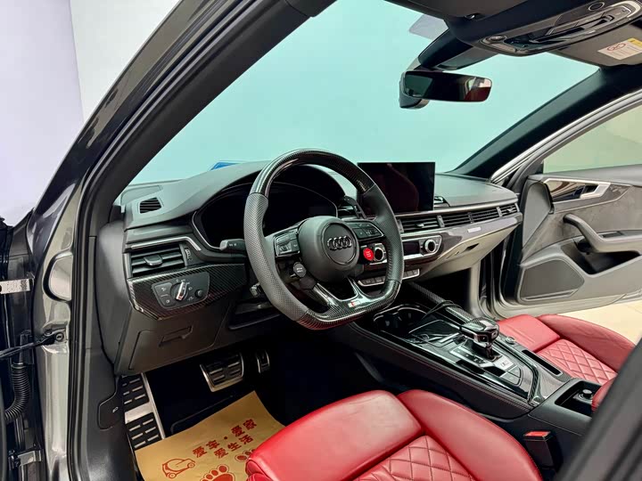 Фото 7 - Audi S4