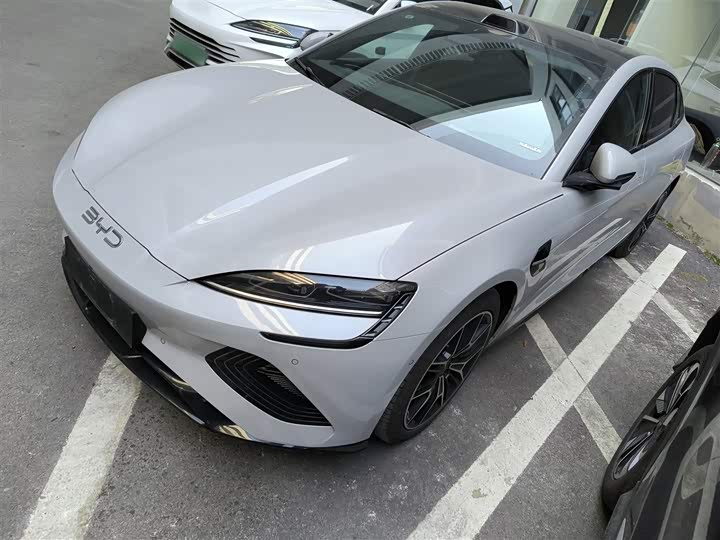 Фото 1 - BYD Seal