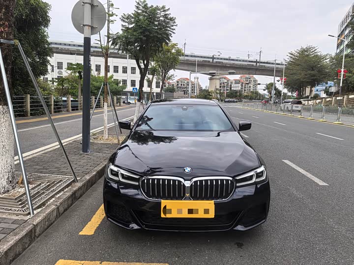 Фото 2 - BMW 5 Series