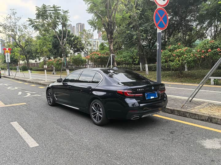 Фото 4 - BMW 5 Series