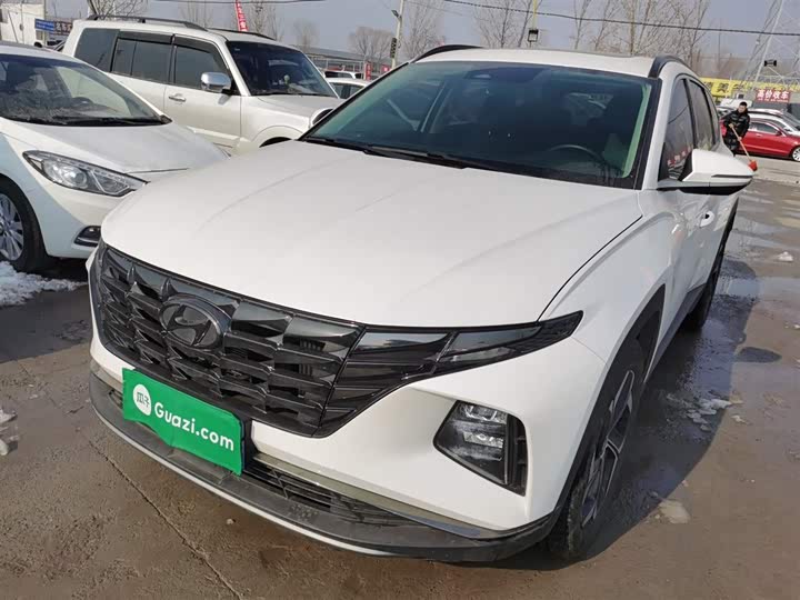 Фото 1 - Hyundai Tucson L