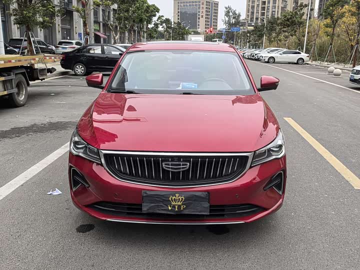 Фото 2 - Geely Emgrand