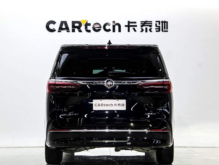 Фото 5 - Buick GL8 ES