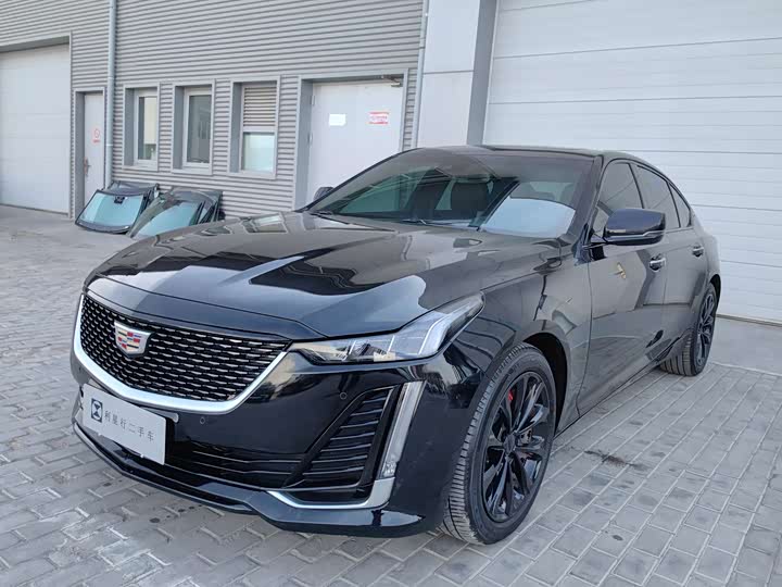 Фото 1 - Cadillac CT5