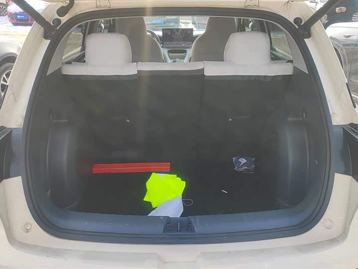 Фото 4 - Geely Galaxy Geome