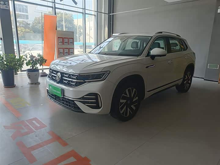 Фото 1 - Volkswagen Tayron