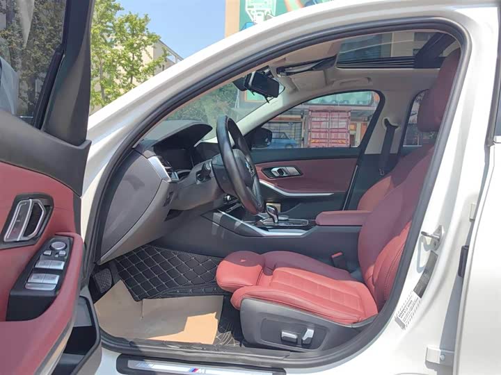 Фото 5 - BMW 3 Series