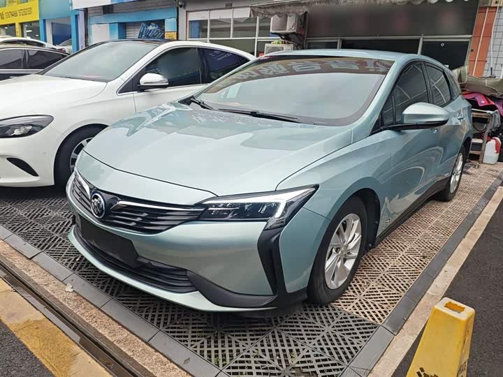 Фото 1 - Buick Velite 6