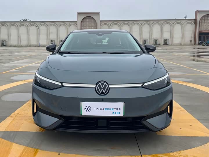 Фото 1 - Volkswagen ID.7 Vizzion