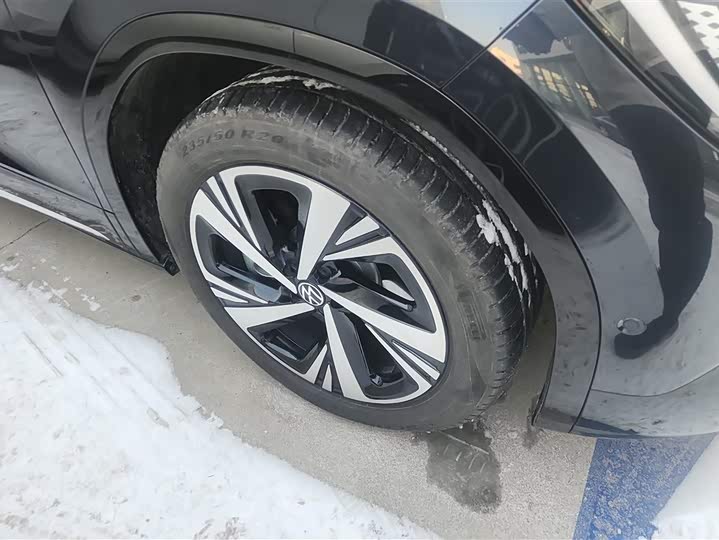 Фото 6 - Volkswagen ID.6 Crozz