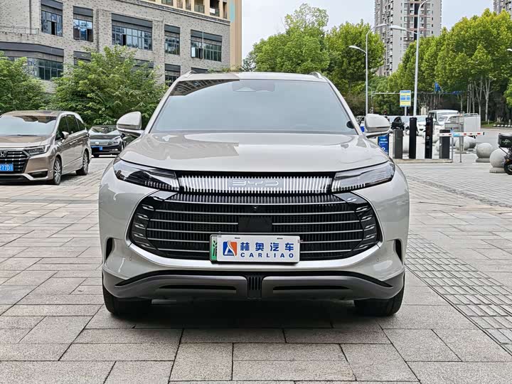 Фото 2 - BYD Frigate 07