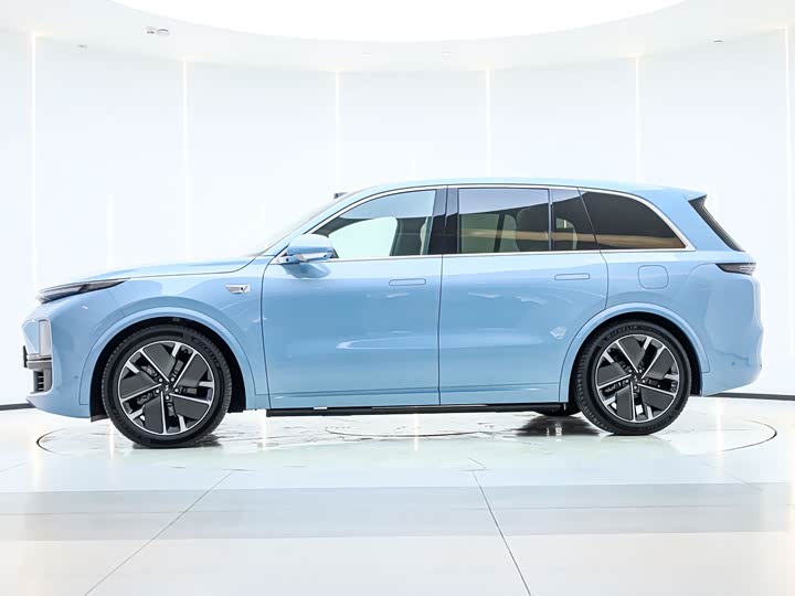 Фото 3 - LiXiang L8