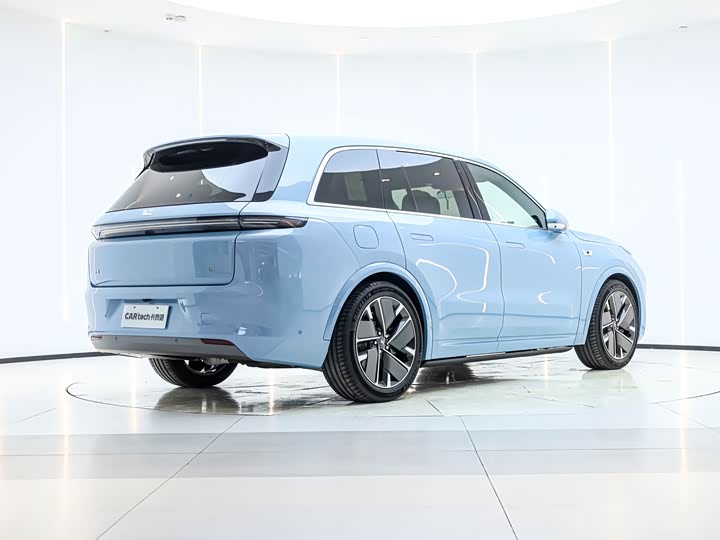 Фото 6 - LiXiang L8