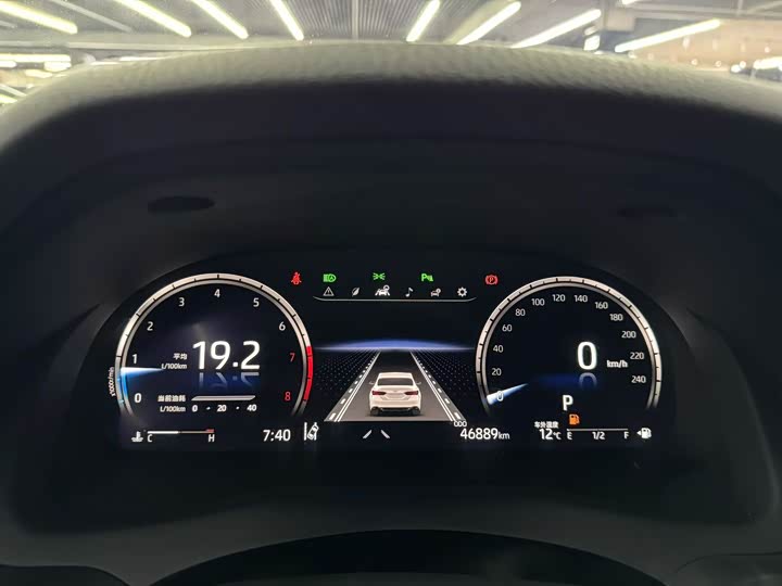 Фото 3 - Toyota Camry