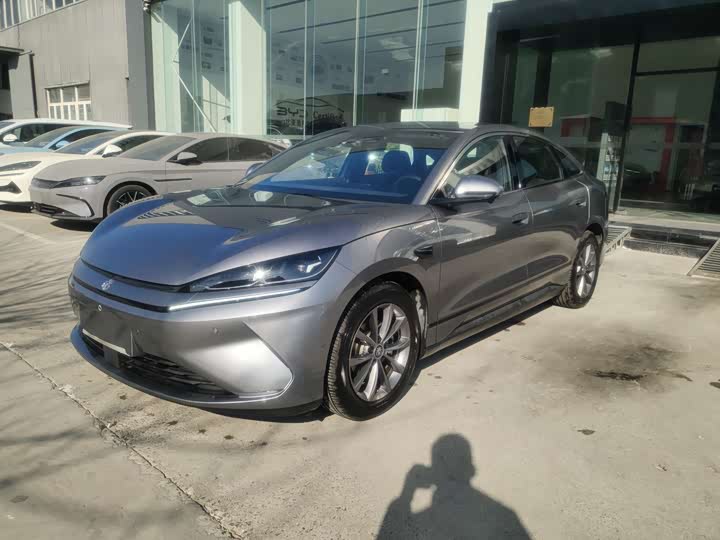 Фото 1 - BYD Qin L