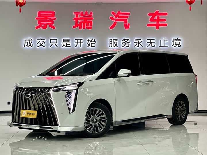 Фото 1 - GAC Trumpchi M8