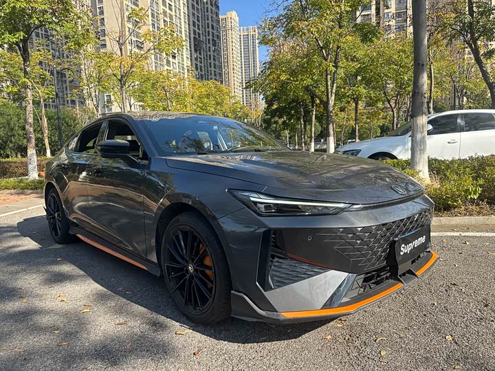 Фото 3 - Changan UNI-V