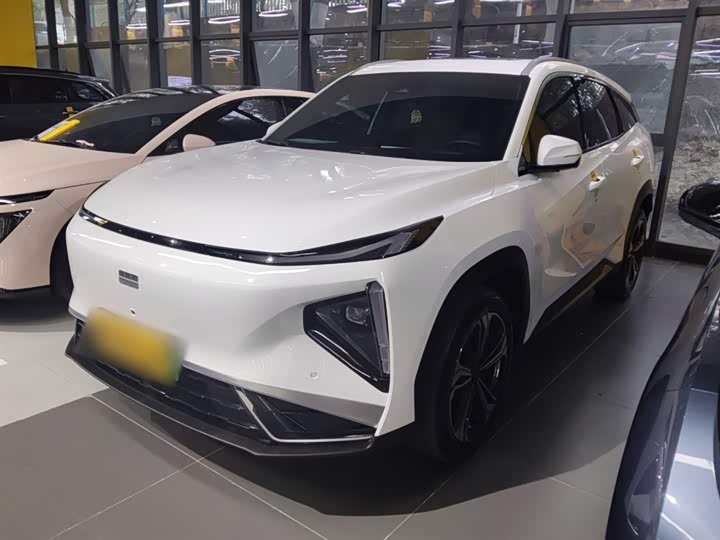 Фото 2 - Geely Galaxy L7