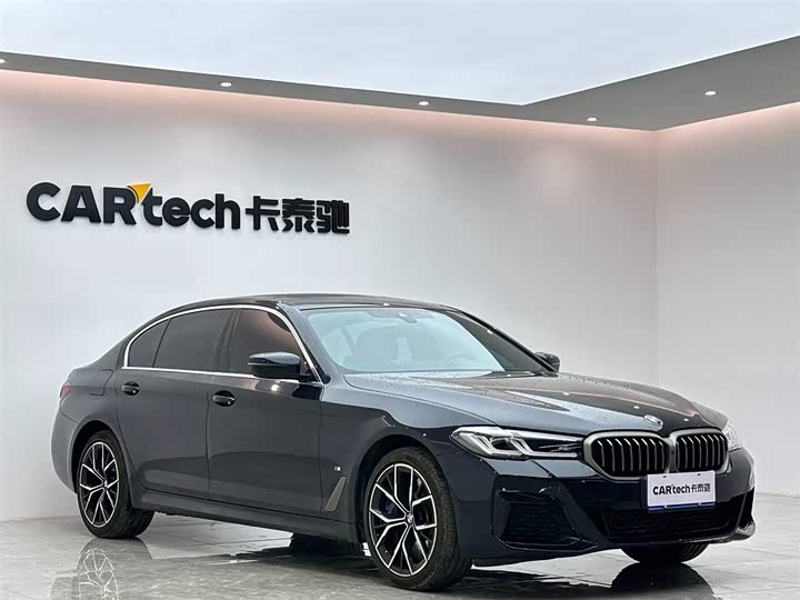 Фото 6 - BMW 5 Series