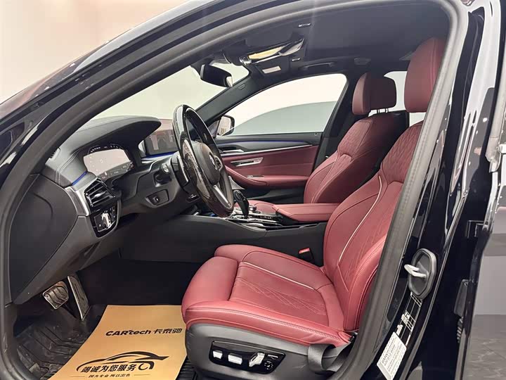 Фото 8 - BMW 5 Series