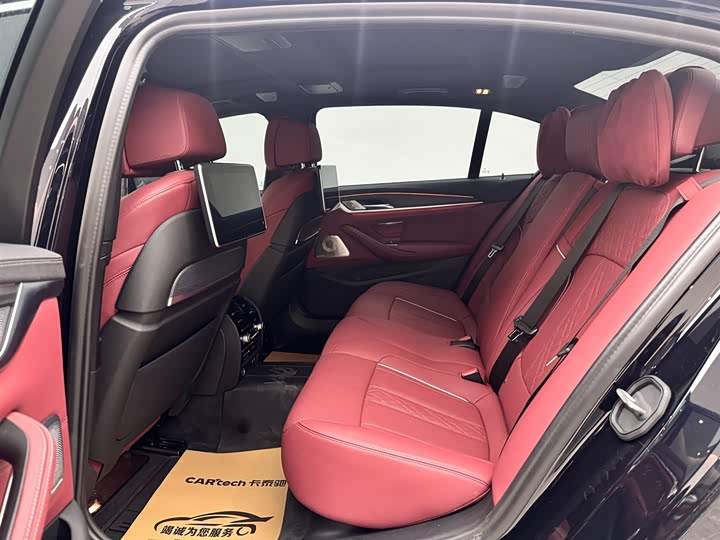 Фото 9 - BMW 5 Series