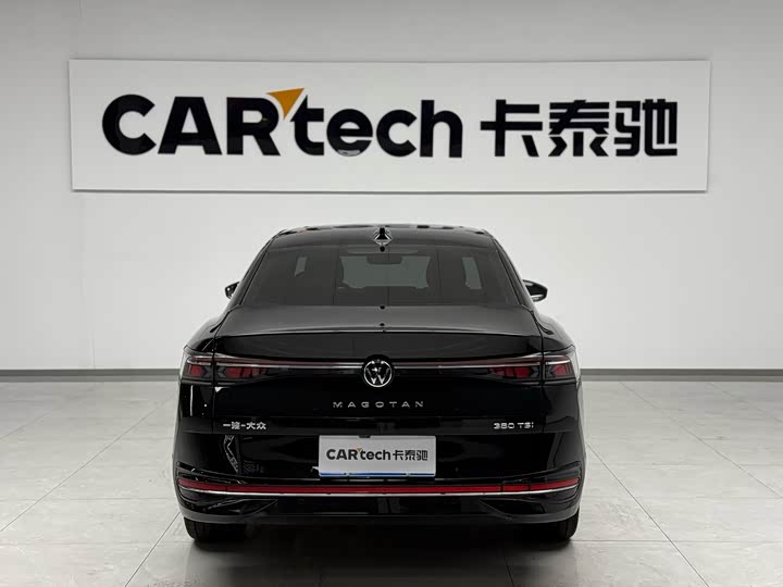 Фото 5 - Volkswagen Magotan