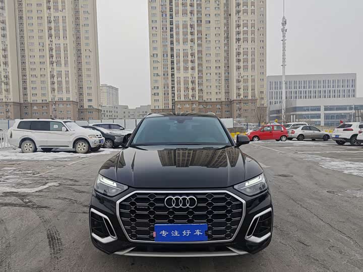 Фото 3 - Audi Q5L