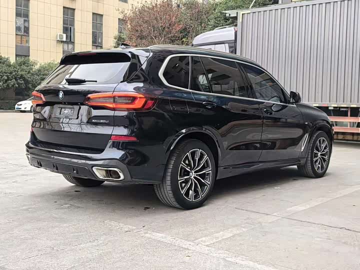 Фото 7 - BMW X5