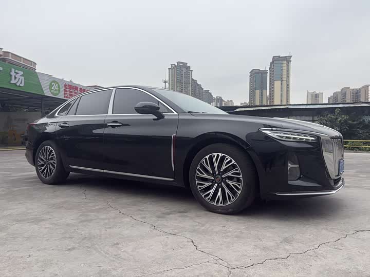 Фото 3 - Hongqi H5