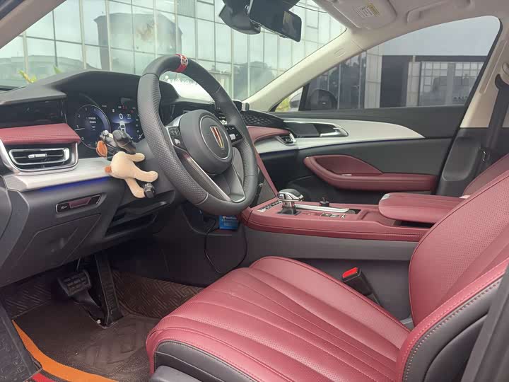 Фото 4 - Hongqi H5