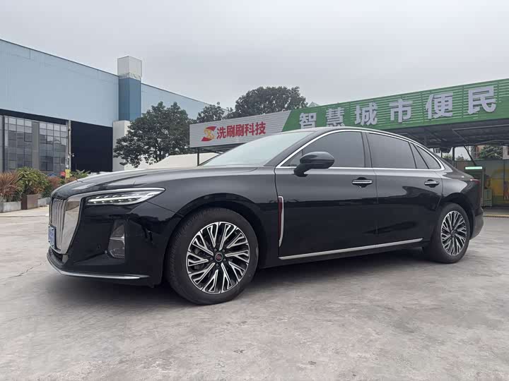 Фото 8 - Hongqi H5