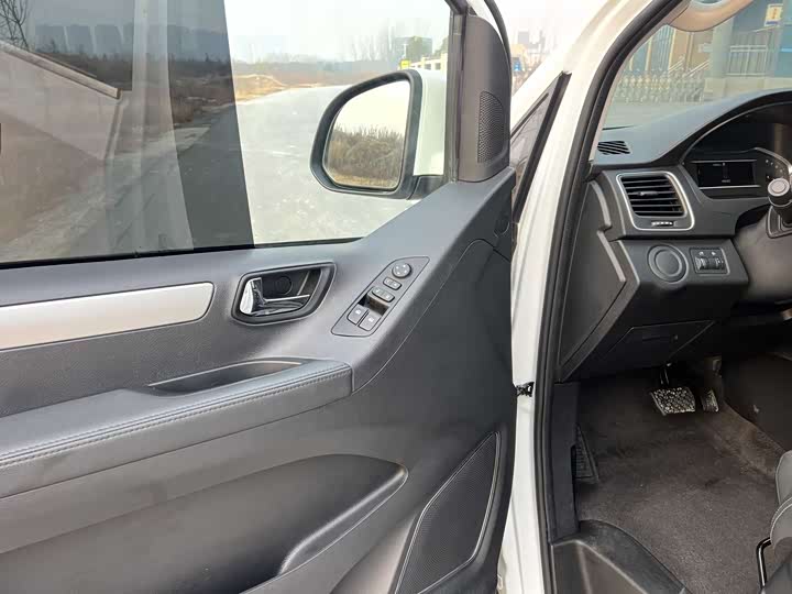 Фото 8 - Maxus G20