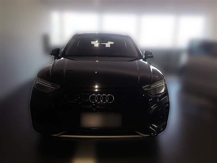 Фото 5 - Audi Q5L