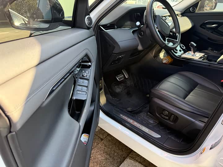 Фото 6 - Land Rover Range Rover Evoque L