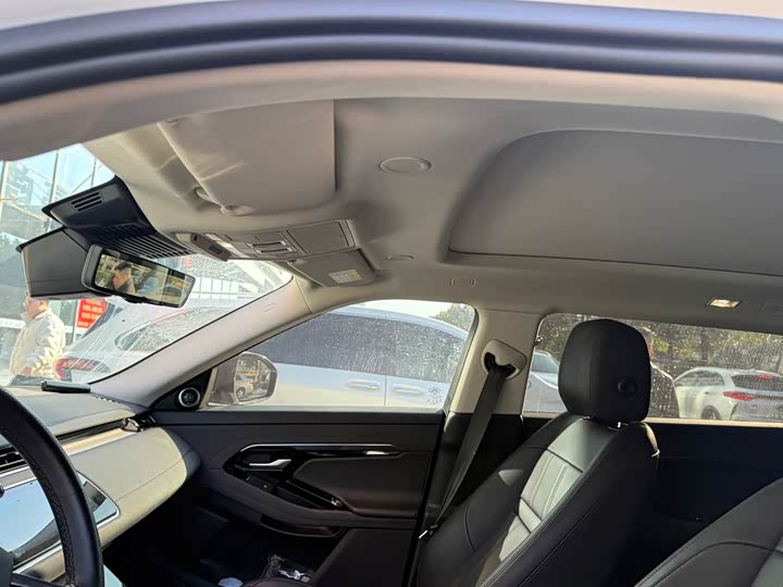 Фото 9 - Land Rover Range Rover Evoque L