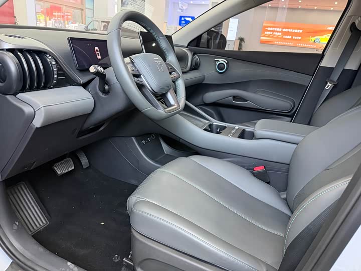 Фото 7 - BYD Yuan Plus