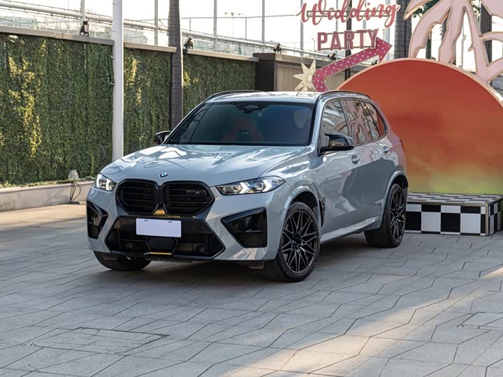 Фото 1 - BMW X5 M