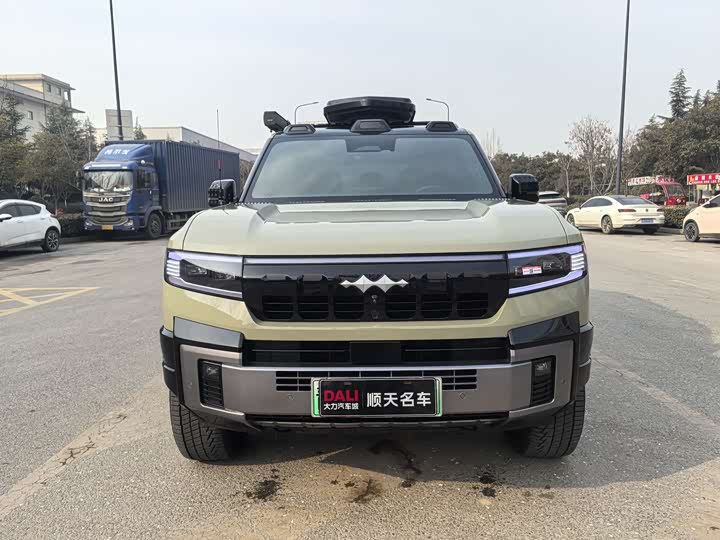 Фото 3 - BYD FangChengBao Leopard 8